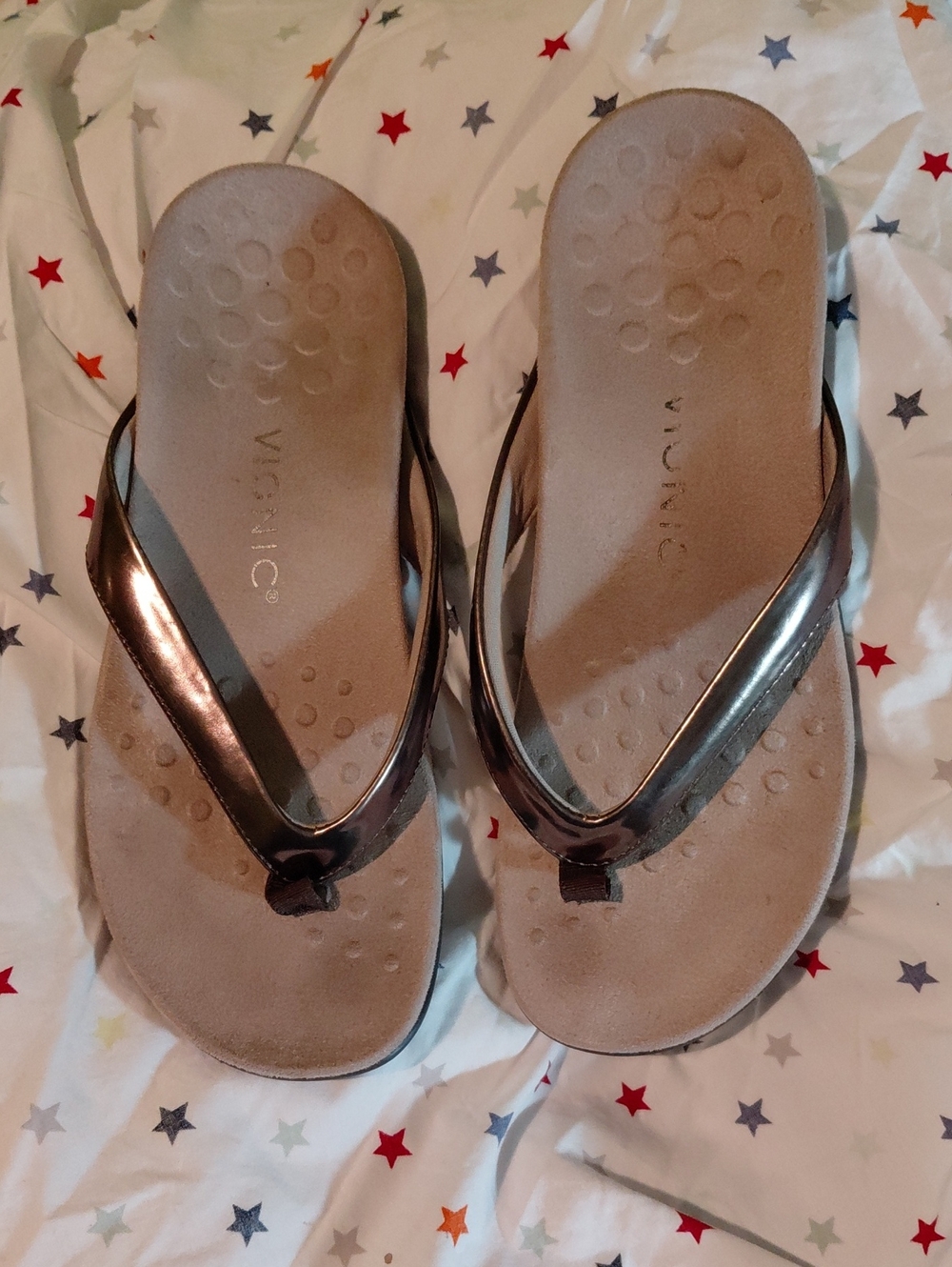 Vionic Metallic Bronze/Tan Women’s Comfort Sandals